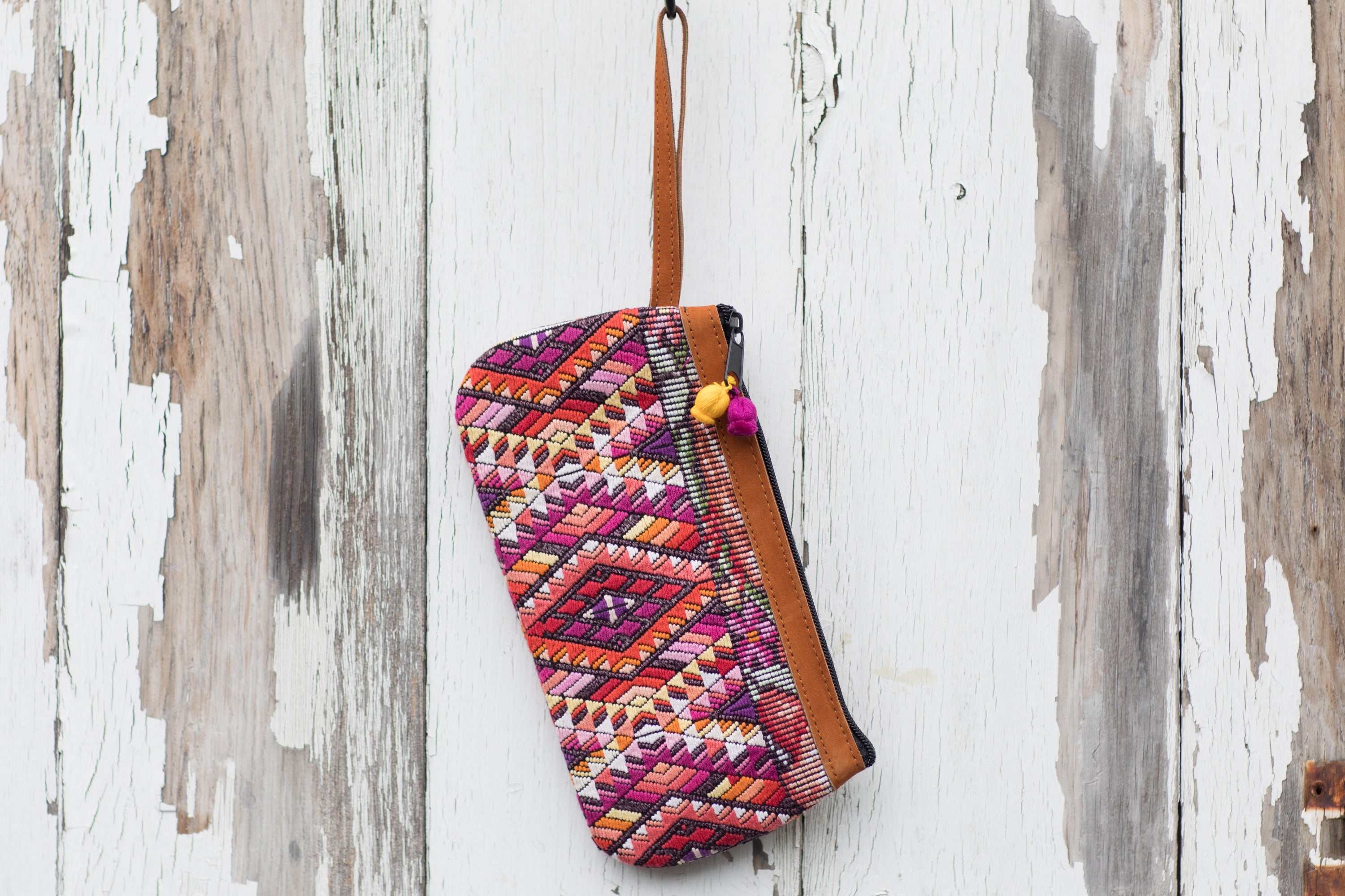 Cosita huipil wristlet clutch 309